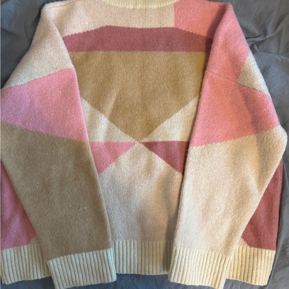 THML Geometric Patterned Sweater - Pink and Cream women’s size M - Picture 3 of 3